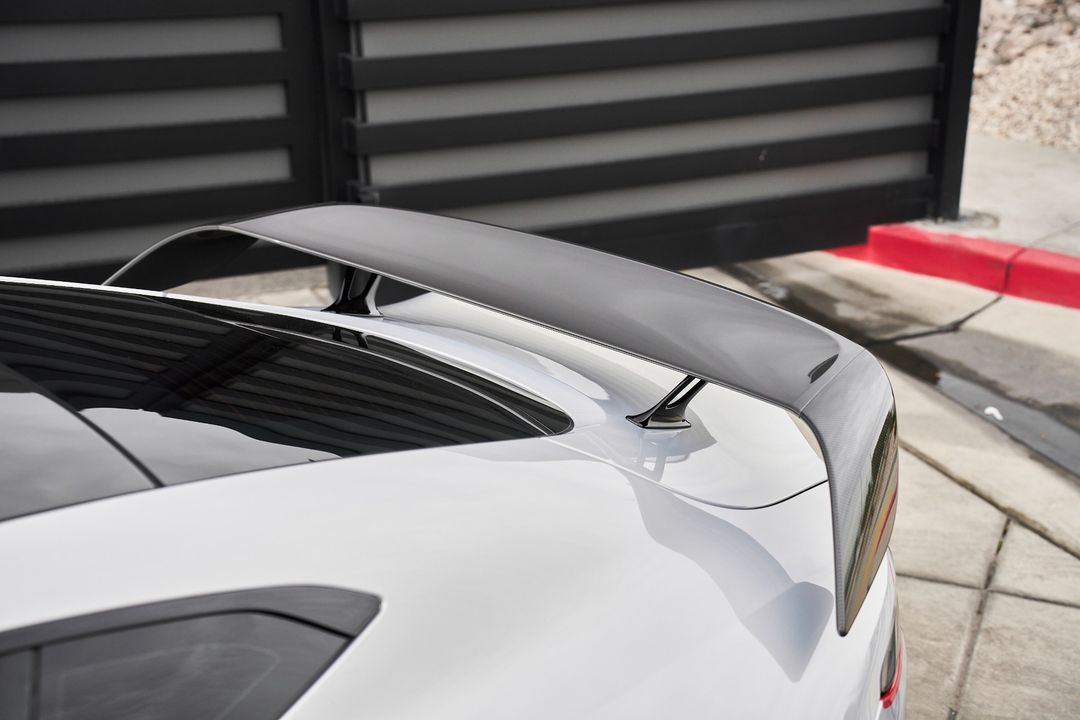 2023 Aston Martin Vantage