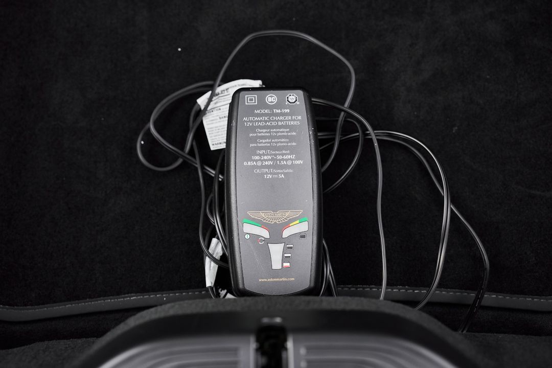 2023 Aston Martin Vantage