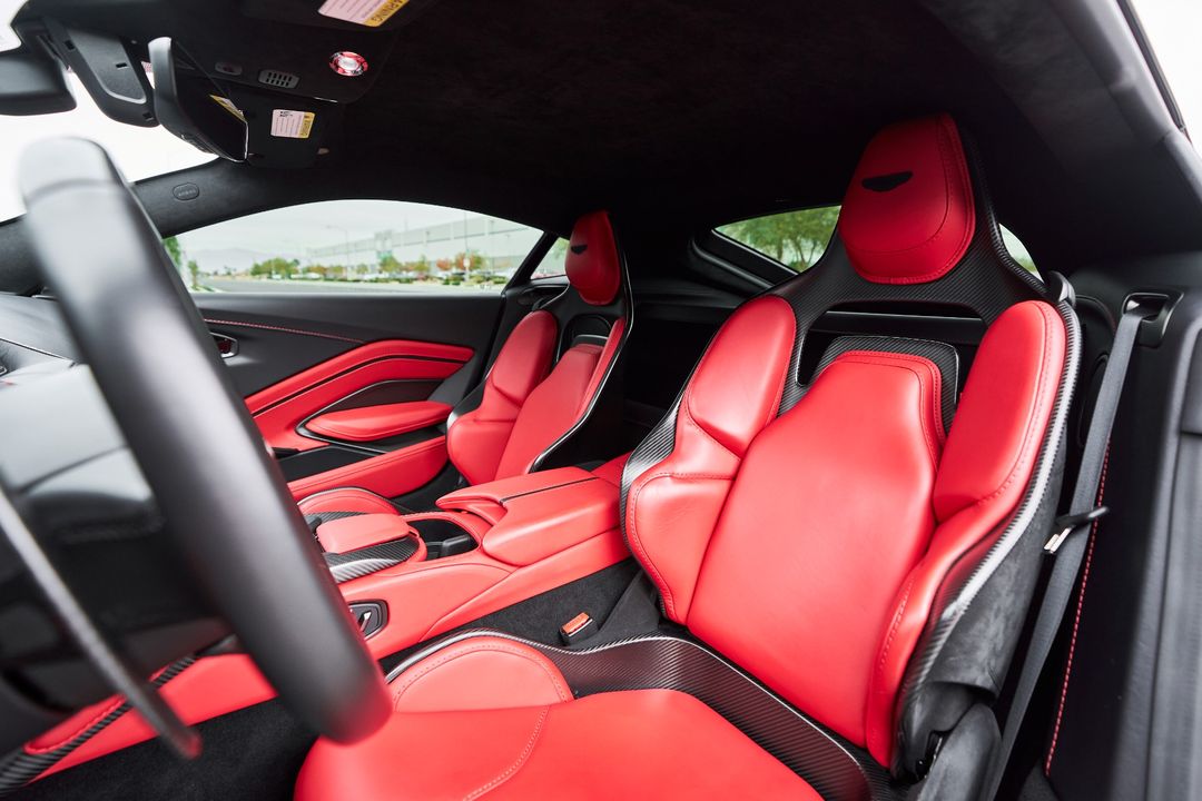 2023 Aston Martin Vantage