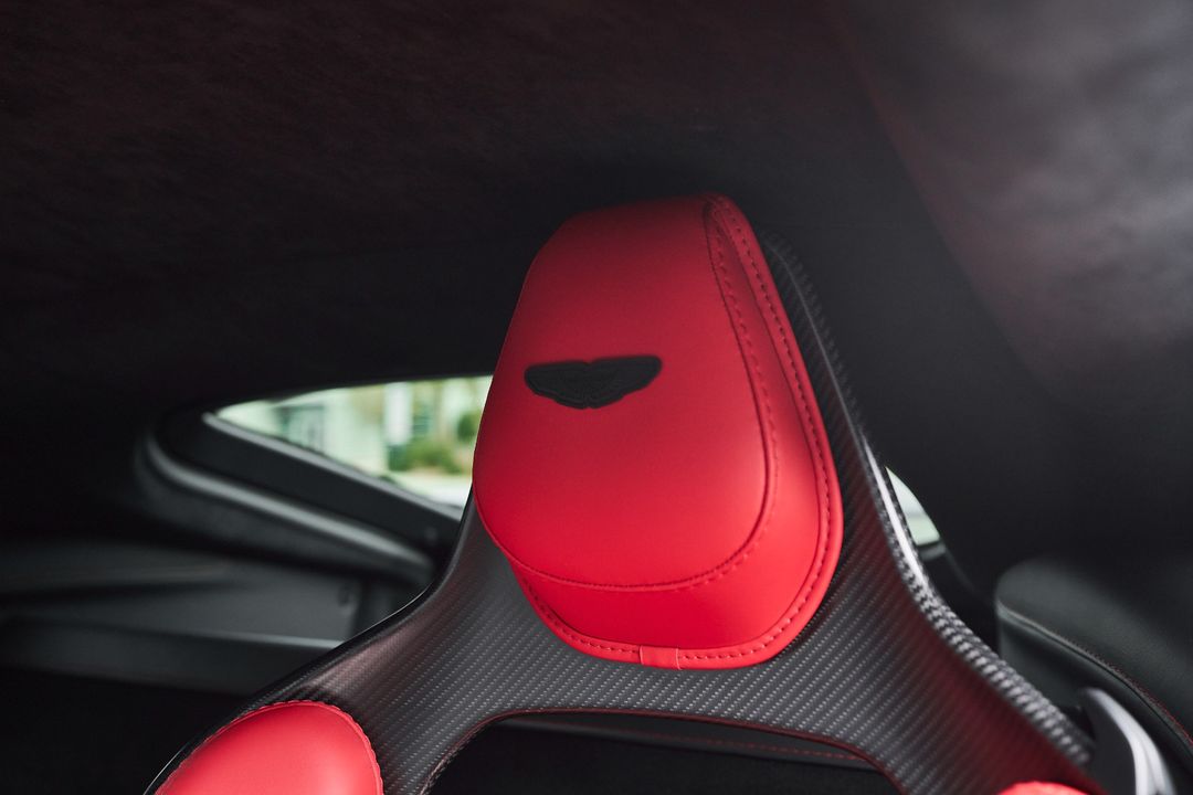 2023 Aston Martin Vantage