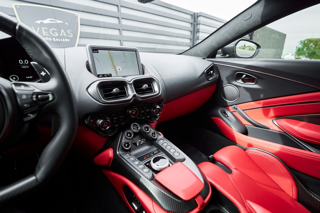 2023 Aston Martin Vantage