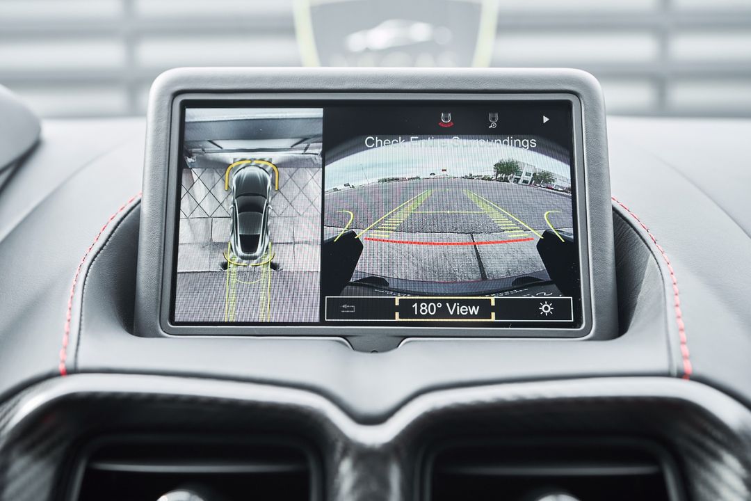 2023 Aston Martin Vantage