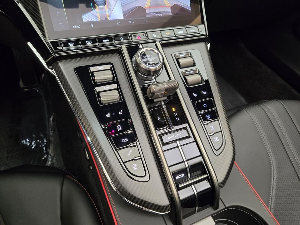 2026 Aston Martin Vantage