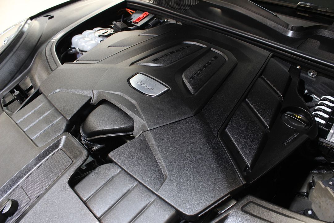 2023 Porsche Cayenne