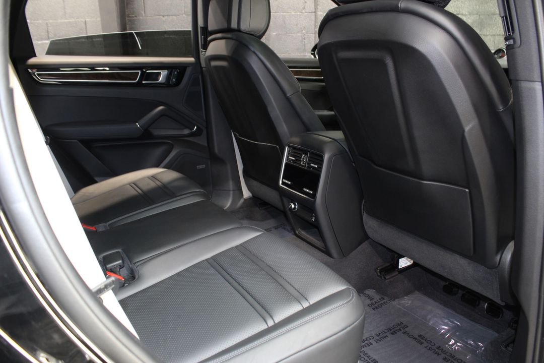 2023 Porsche Cayenne