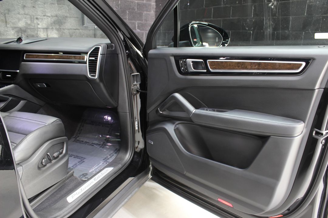 2023 Porsche Cayenne