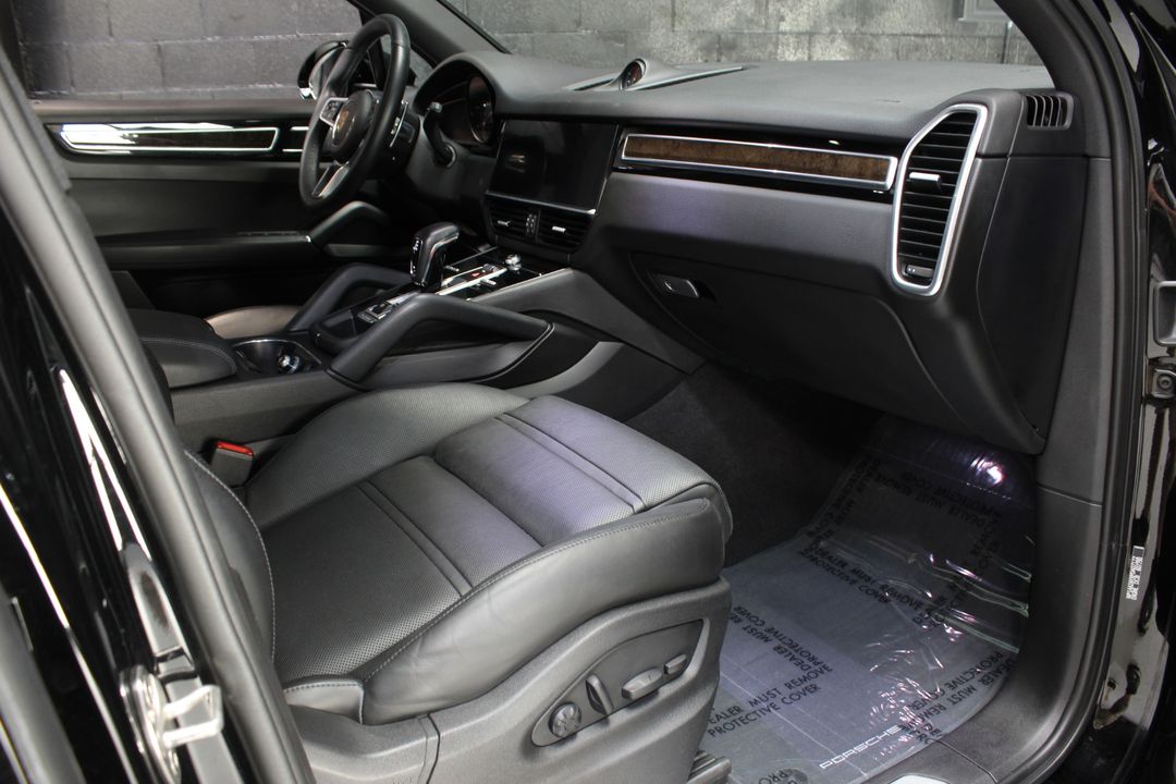 2023 Porsche Cayenne