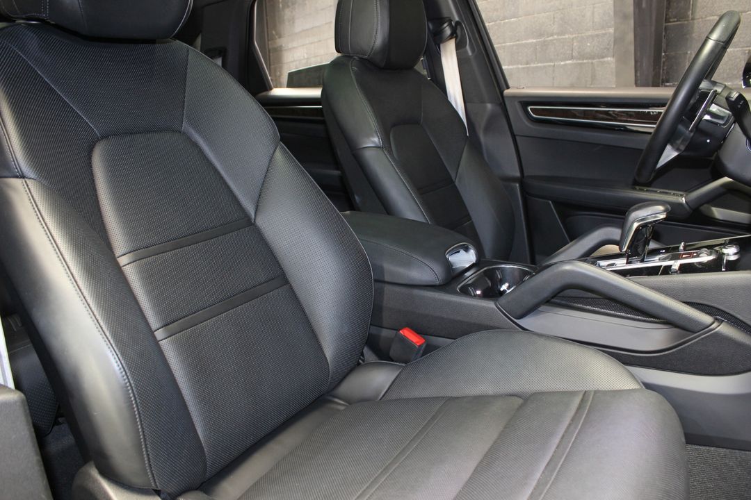 2023 Porsche Cayenne