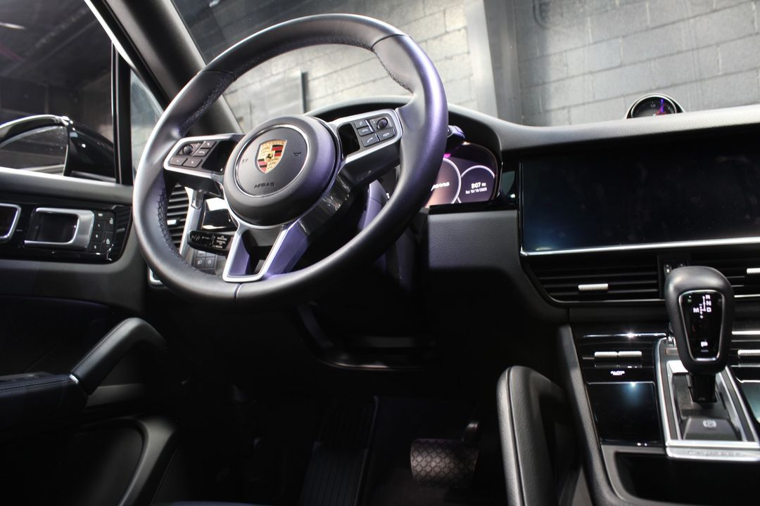 2023 Porsche Cayenne