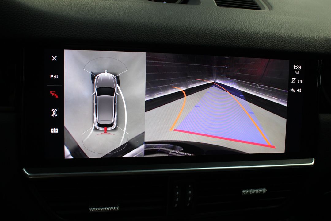 2023 Porsche Cayenne