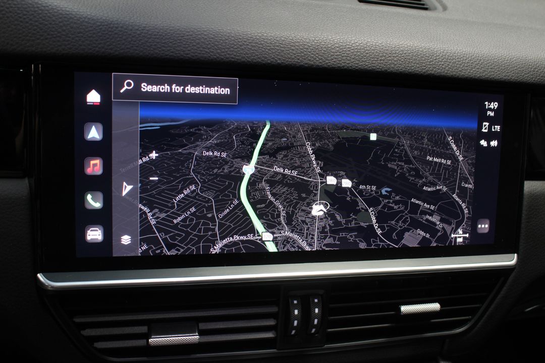 2023 Porsche Cayenne