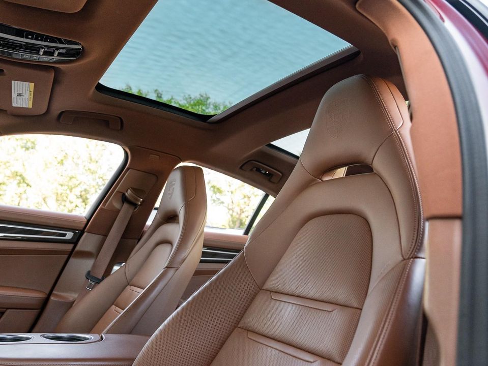 2023 Porsche Panamera