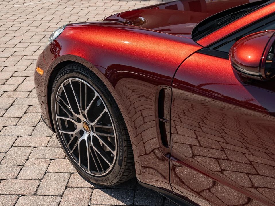 2023 Porsche Panamera