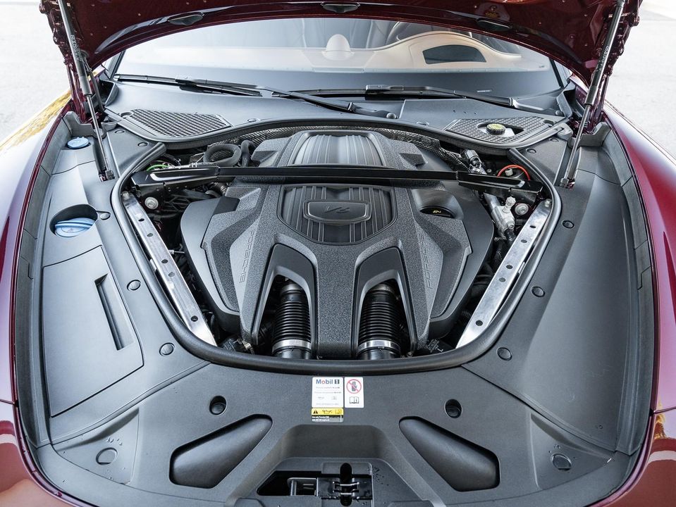 2023 Porsche Panamera