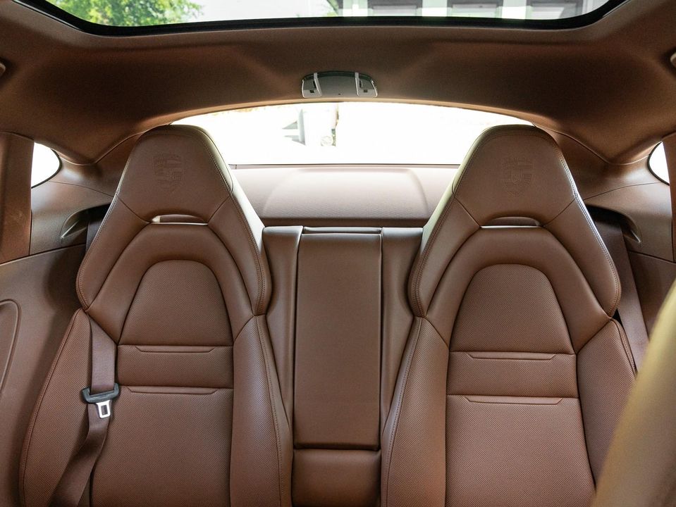 2023 Porsche Panamera