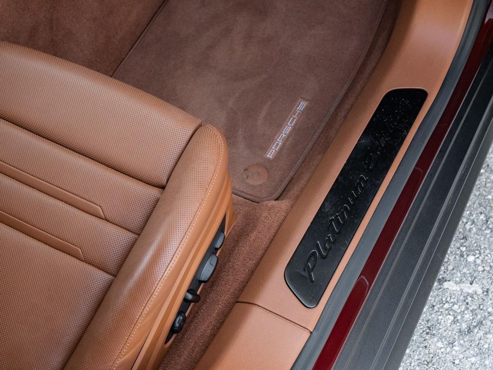 2023 Porsche Panamera