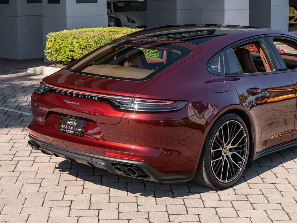 2023 Porsche Panamera