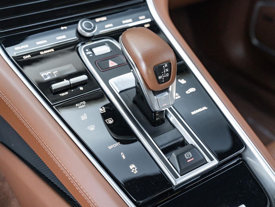 2023 Porsche Panamera