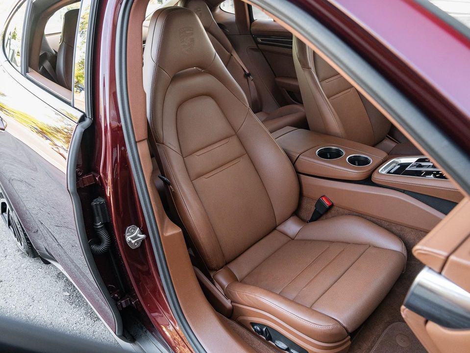 2023 Porsche Panamera