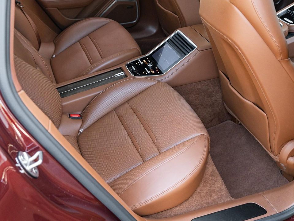 2023 Porsche Panamera