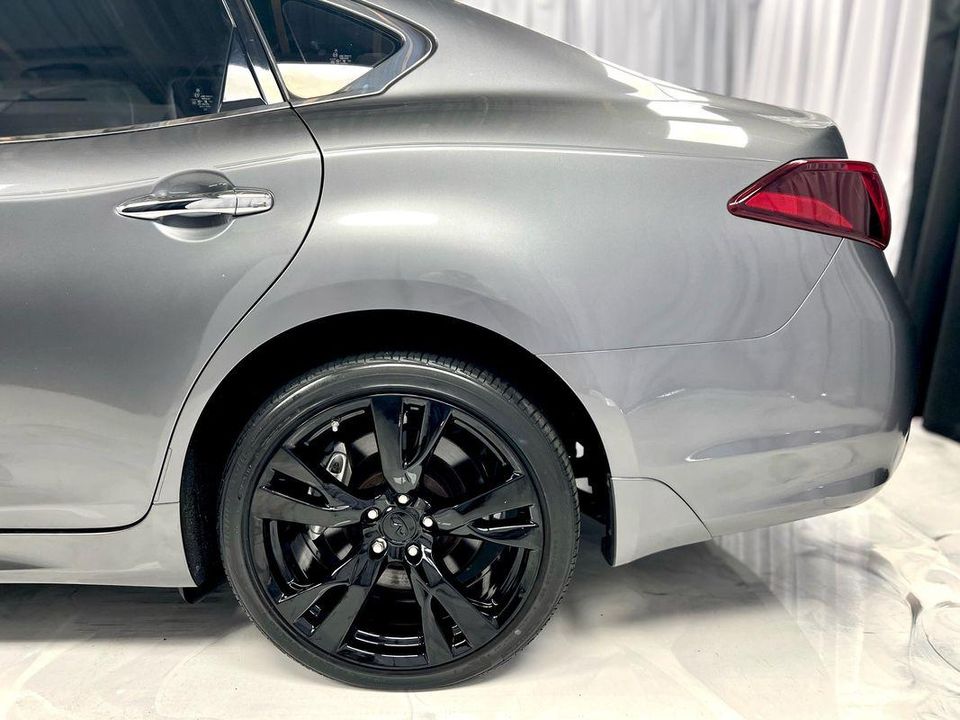 2015 INFINITI Q70 3.7
