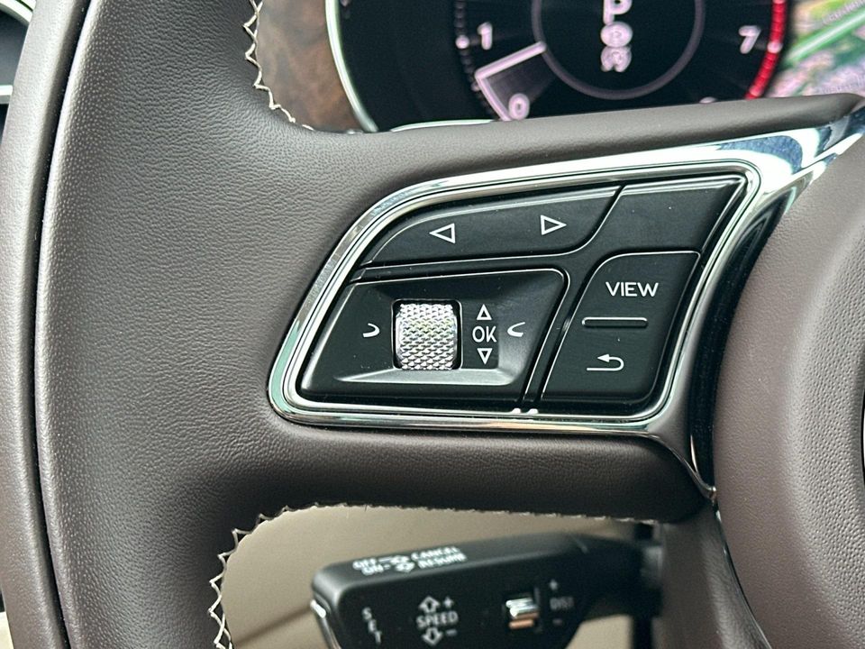 2025 Bentley Bentayga