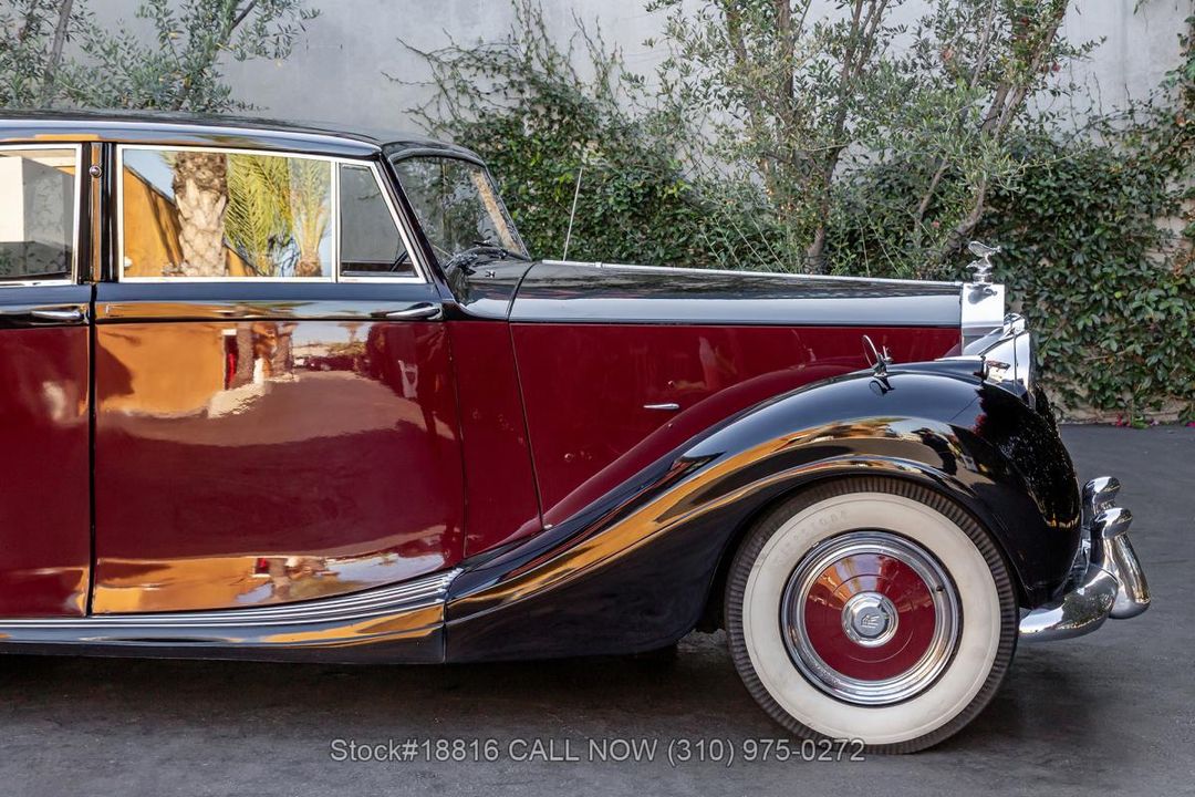 1949 Rolls-Royce Silver Wraith Limousine