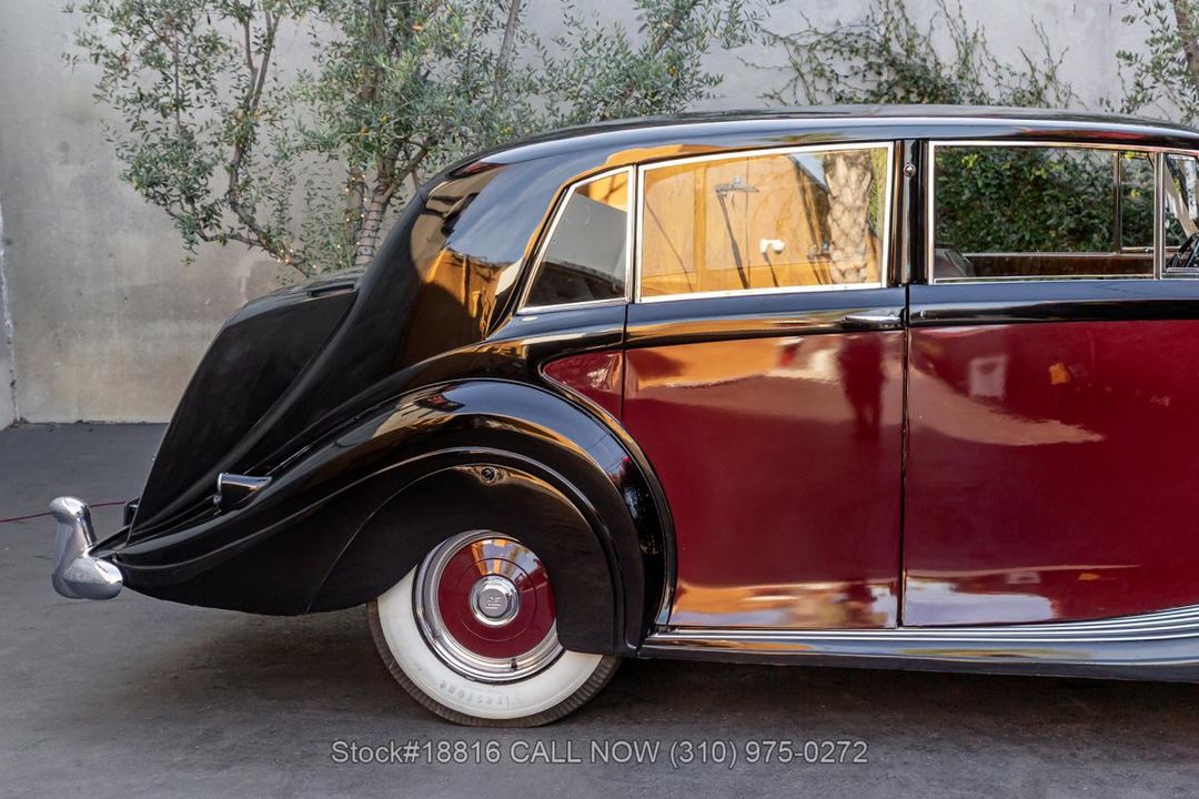 1949 Rolls-Royce Silver Wraith Limousine