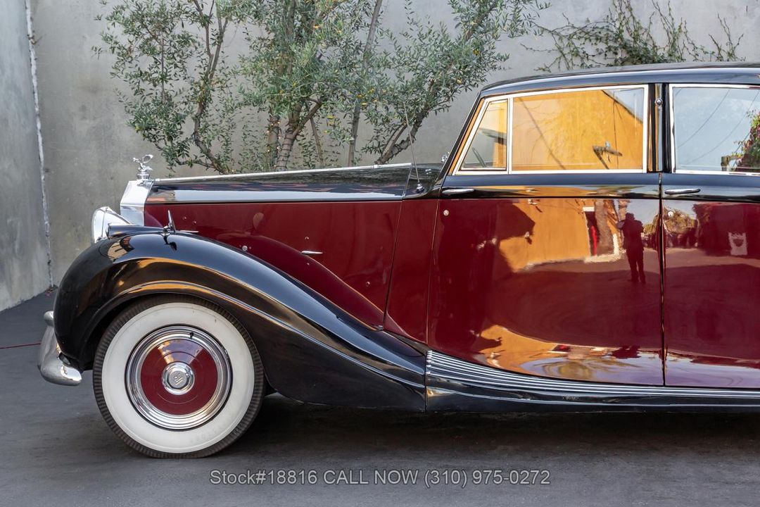 1949 Rolls-Royce Silver Wraith Limousine