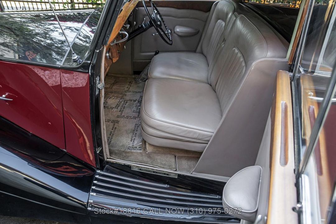 1949 Rolls-Royce Silver Wraith Limousine