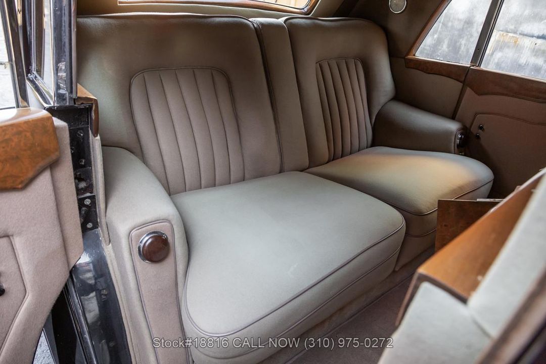 1949 Rolls-Royce Silver Wraith Limousine