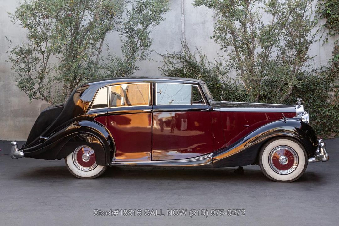 1949 Rolls-Royce Silver Wraith Limousine