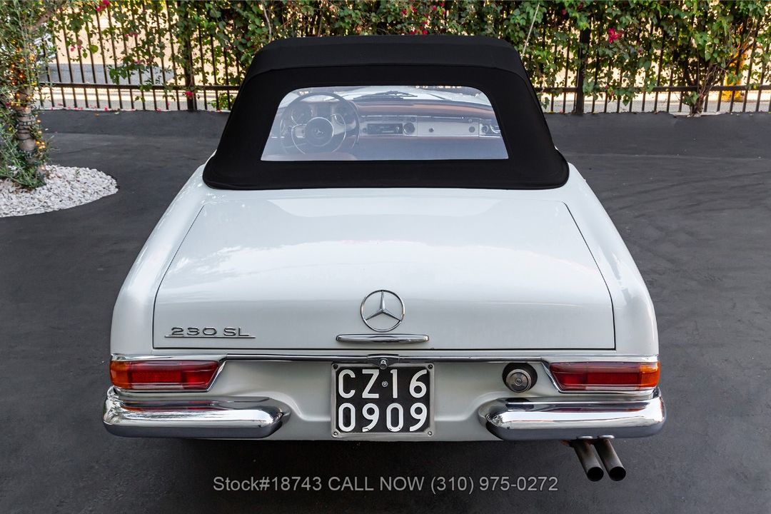 1966 Mercedes-Benz 230SL