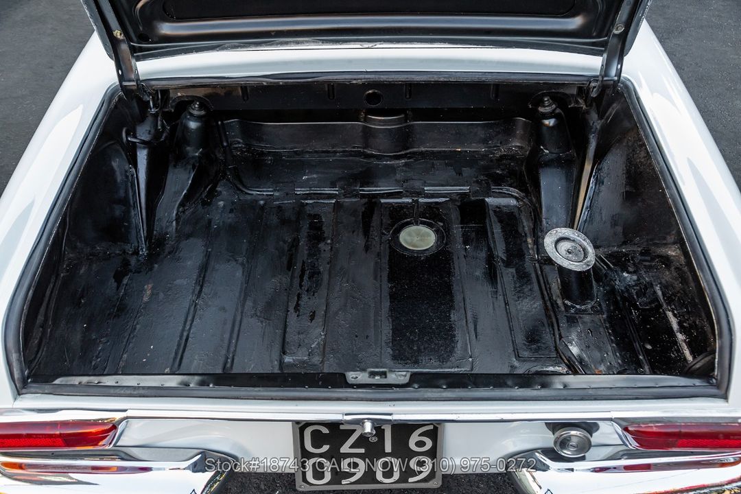 1966 Mercedes-Benz 230SL