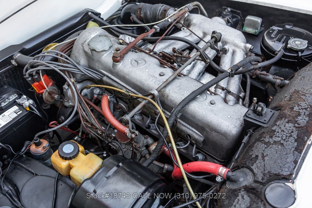 1966 Mercedes-Benz 230SL