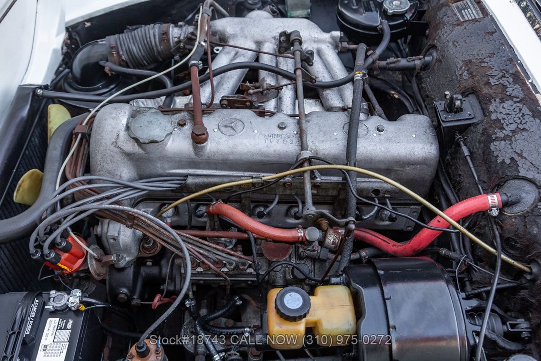 1966 Mercedes-Benz 230SL