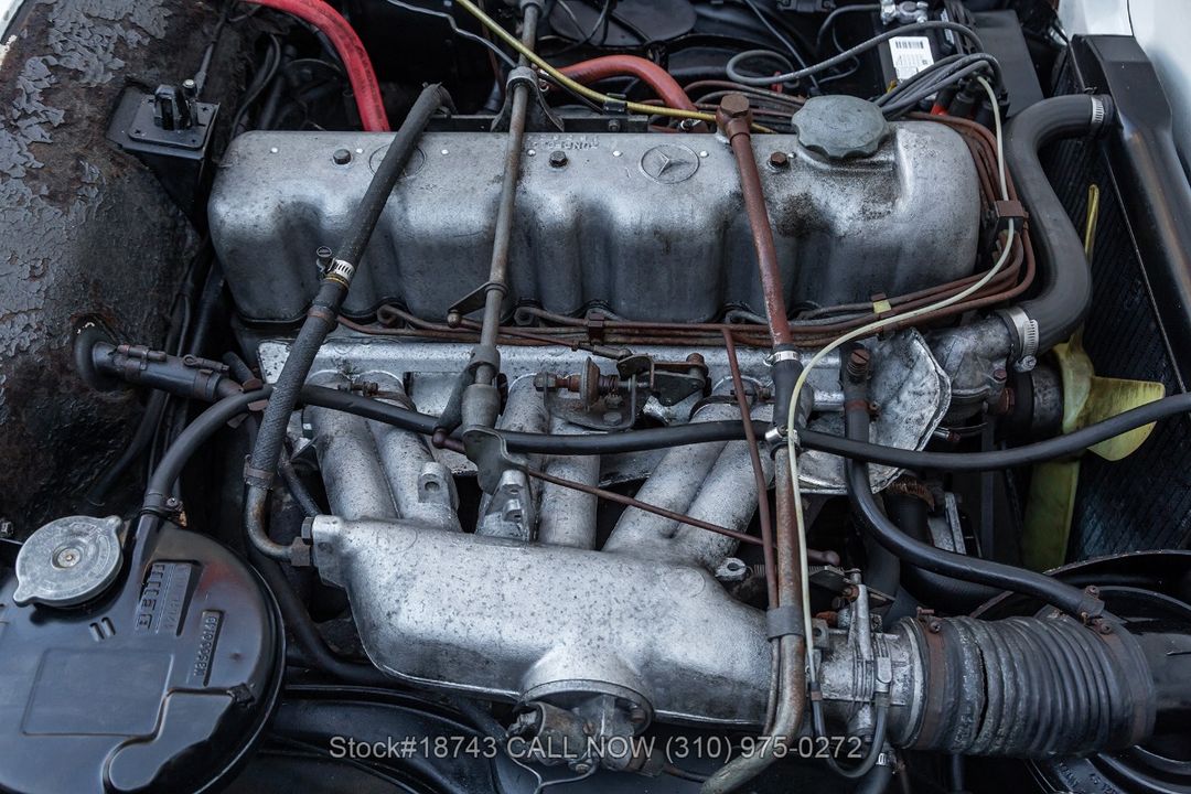 1966 Mercedes-Benz 230SL