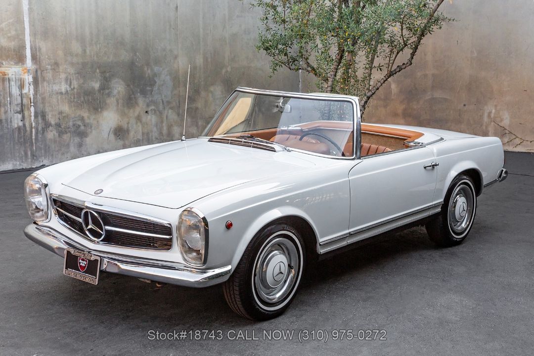 1966 Mercedes-Benz 230SL