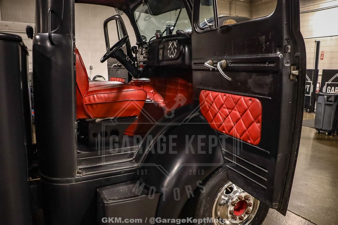 1952 Ford F6 COE