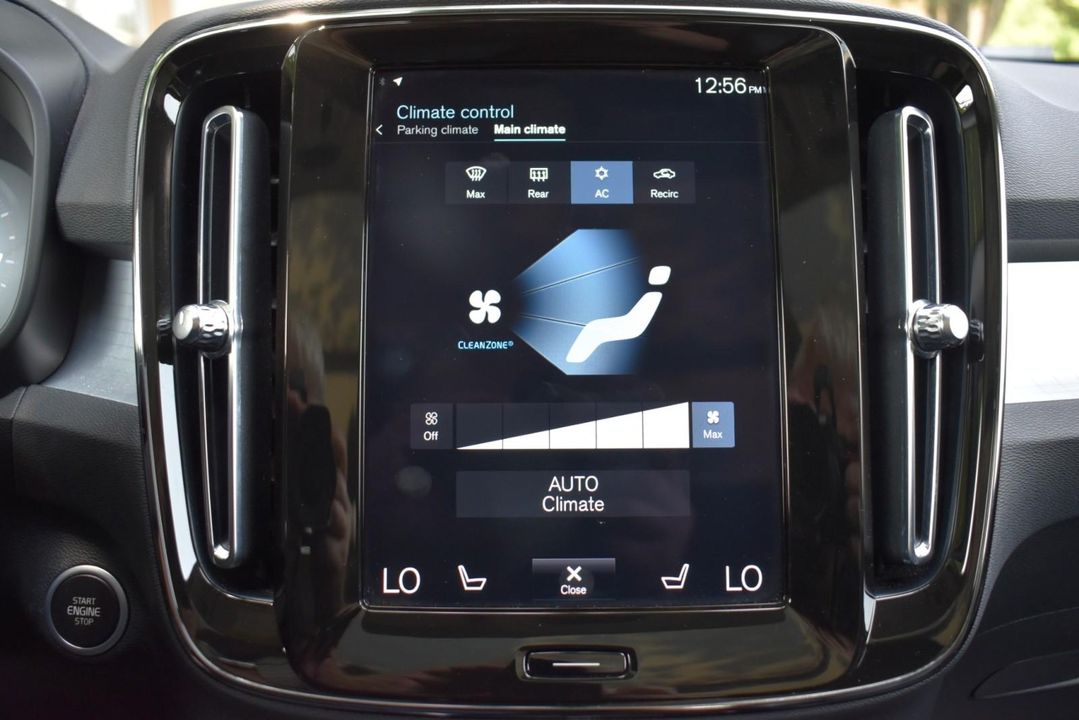 2022 Volvo XC40 T5 AWD