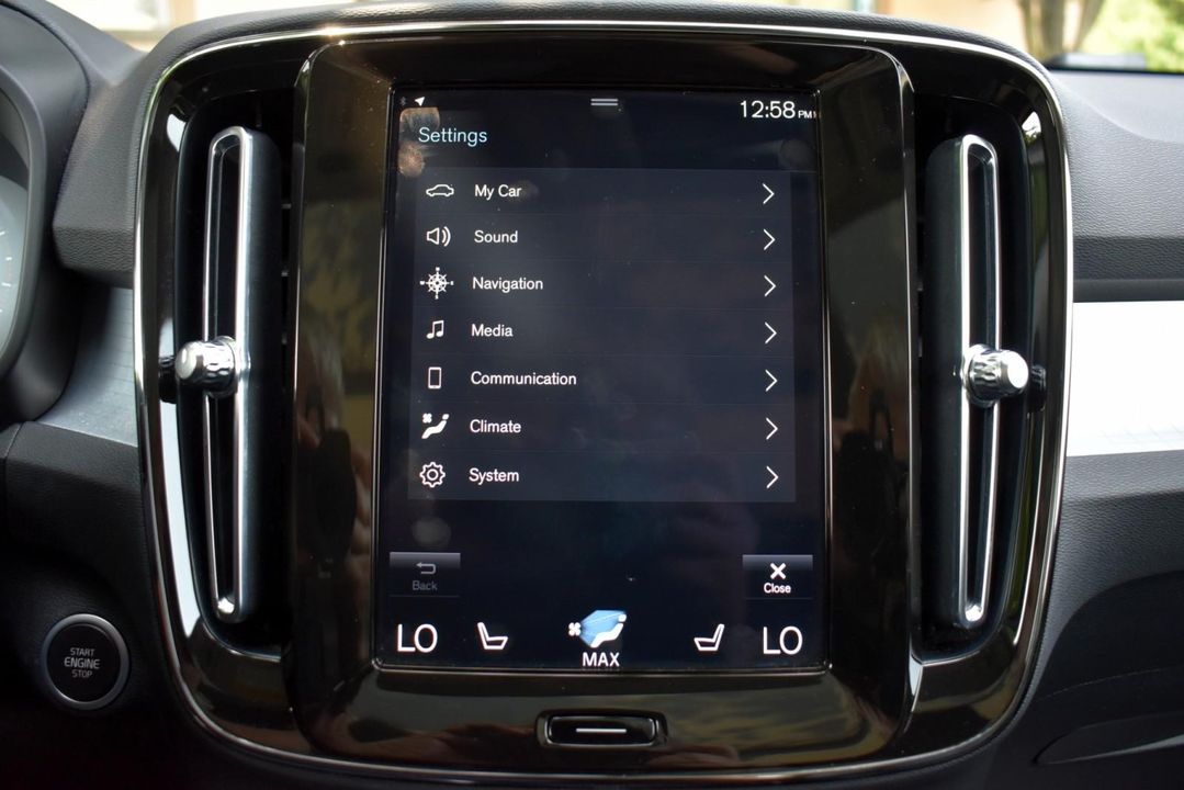 2022 Volvo XC40 T5 AWD