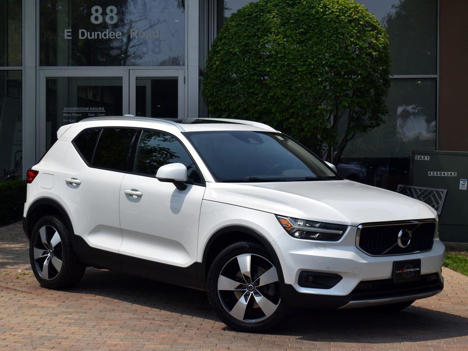 2022 Volvo XC40 T5 AWD