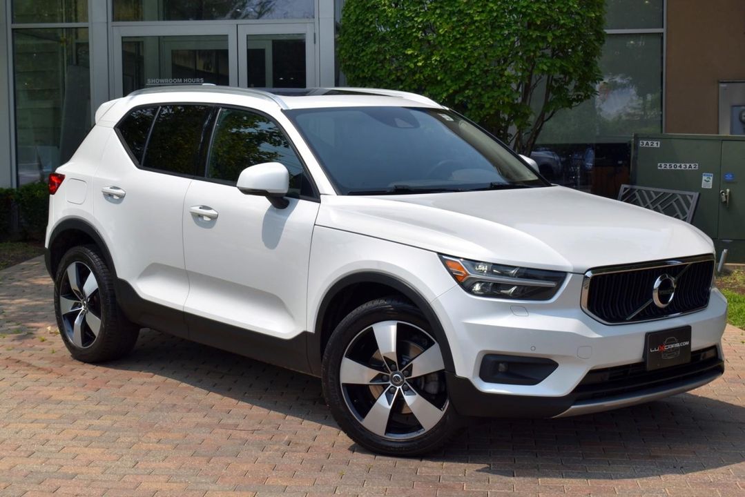 2022 Volvo XC40 T5 AWD