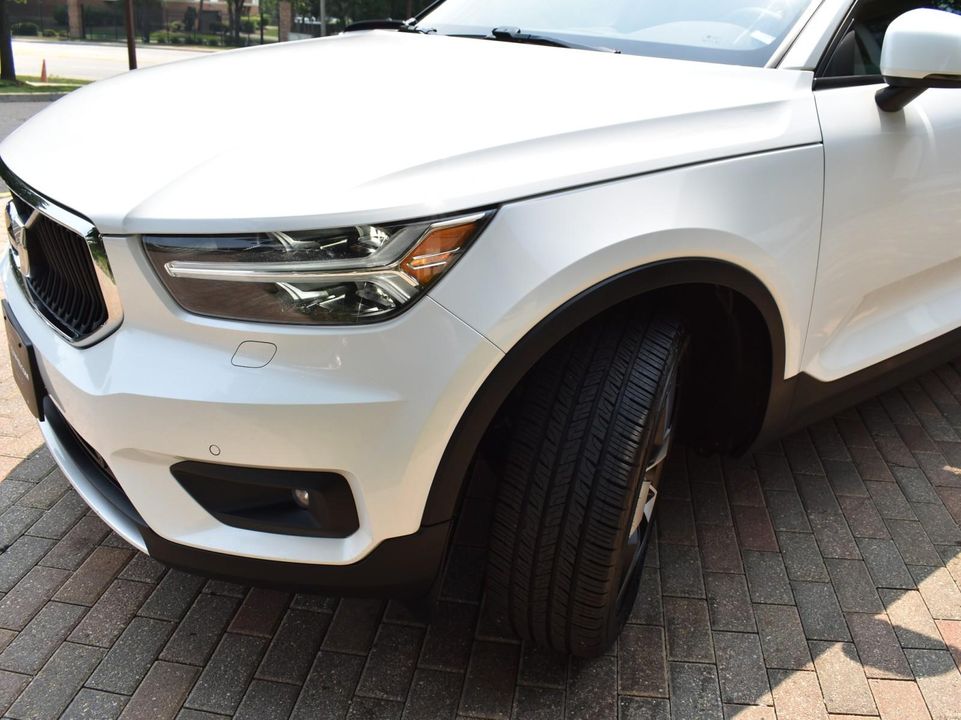 2022 Volvo XC40 T5 AWD