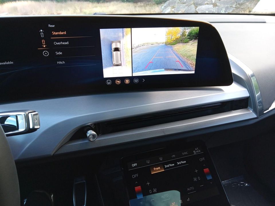 2026 Cadillac VISTIQ