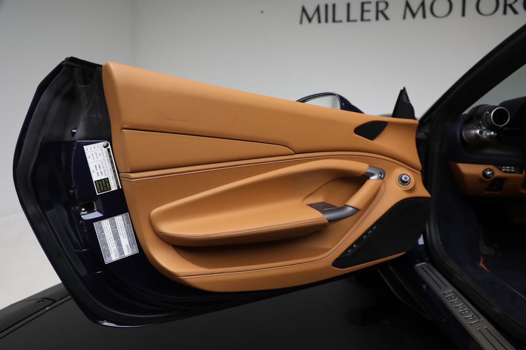 2022 Ferrari F8 Spider