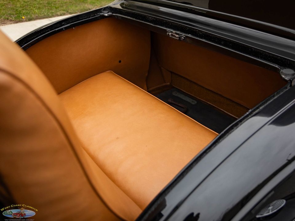 1930 Ford Model A 5 Window