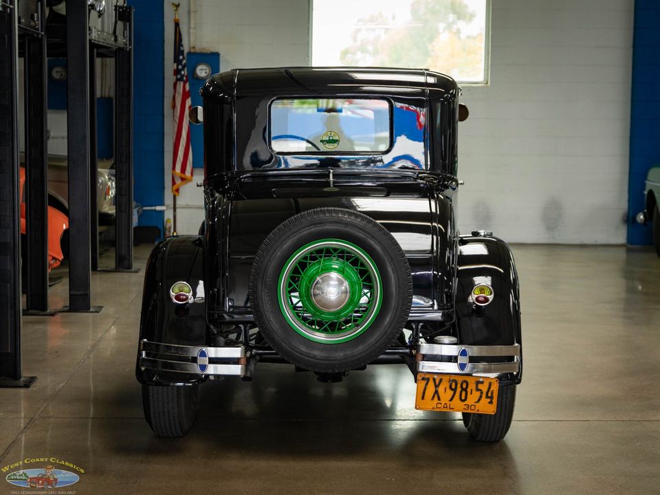 1930 Ford Model A 5 Window