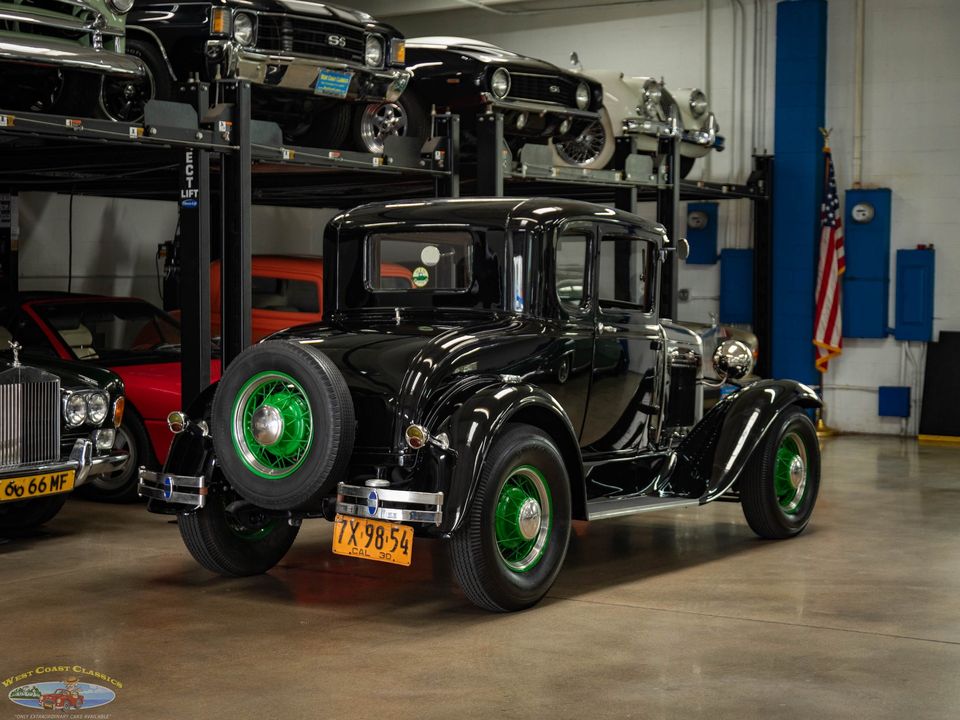 1930 Ford Model A 5 Window
