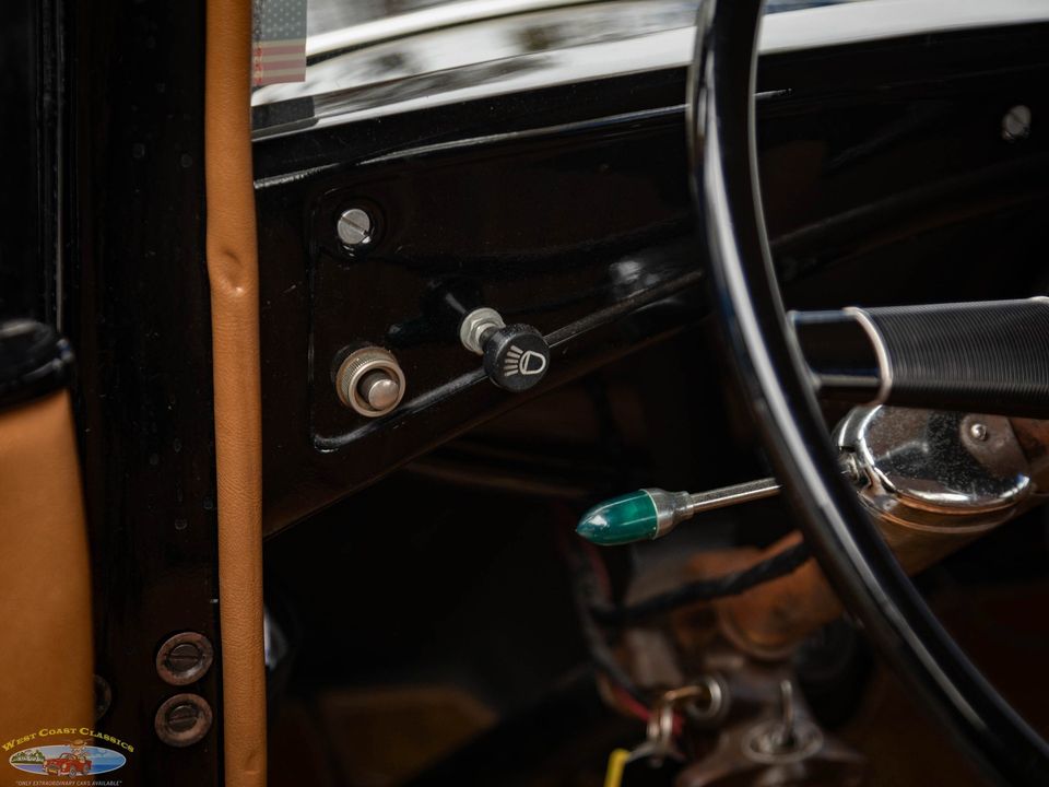 1930 Ford Model A 5 Window